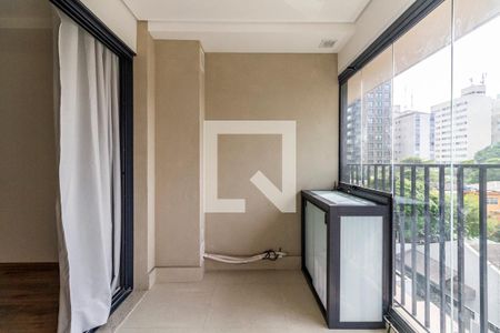 Varanda de kitnet/studio à venda com 1 quarto, 27m² em Sumaré, São Paulo