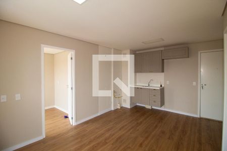 Sala de apartamento para alugar com 2 quartos, 42m² em Jardim D’abril, São Paulo