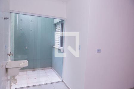 Cozinha e Área de Serviço de apartamento para alugar com 1 quarto, 35m² em Vila Euthalia, São Paulo