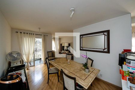 Apartamento à venda com 65m², 2 quartos e 1 vagaSala