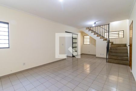 Sala de casa para alugar com 6 quartos, 240m² em Jardim Planalto, Campinas