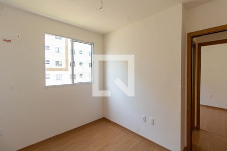 Quarto 2 de apartamento para alugar com 2 quartos, 55m² em Jansen, Gravataí