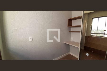 Quarto 1 de apartamento para alugar com 2 quartos, 38m² em Bonfim, Osasco