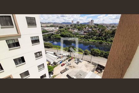 Vista Sala de apartamento para alugar com 2 quartos, 38m² em Bonfim, Osasco