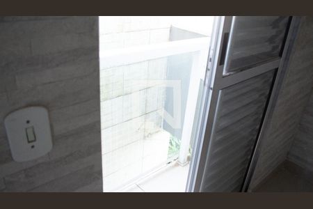 Varanda Quarto 1 de apartamento para alugar com 2 quartos, 40m² em Centro Alto, Ribeirão Pires