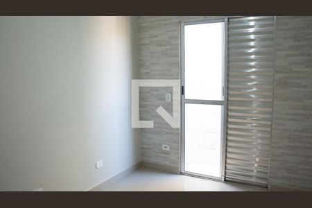 Quarto 1 de apartamento para alugar com 2 quartos, 40m² em Centro Alto, Ribeirão Pires