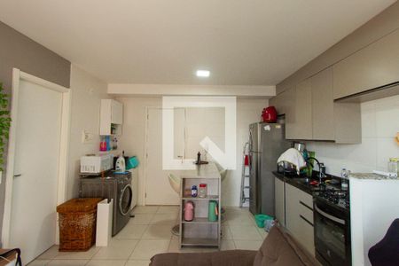 Sala/Cozinha de apartamento para alugar com 1 quarto, 37m² em Vila Ema, São Paulo