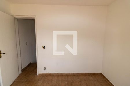 Quarto 2 de casa de condomínio para alugar com 2 quartos, 72m² em Vila Nova, Porto Alegre