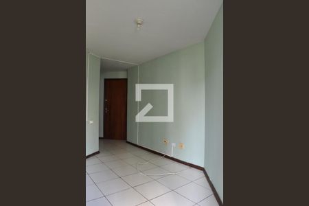 Sala de apartamento para alugar com 2 quartos, 50m² em Cristo Rei, Curitiba