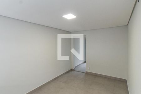 Casa à venda com 80m², 2 quartos e sem vagaSala