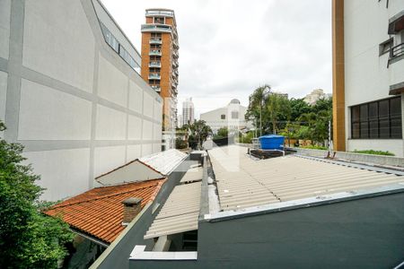 Vista da sala de casa de condomínio para alugar com 1 quarto, 43m² em Chácara Santo Antônio (zona Leste), São Paulo