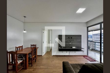 Sala de apartamento para alugar com 1 quarto, 53m² em Santo Amaro, São Paulo