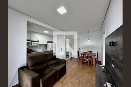 Sala de apartamento para alugar com 1 quarto, 53m² em Santo Amaro, São Paulo