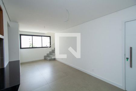 Apartamento à venda com 127m², 2 quartos e 2 vagasSala