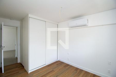 Suíte de apartamento à venda com 2 quartos, 127m² em Santo Antônio, Belo Horizonte