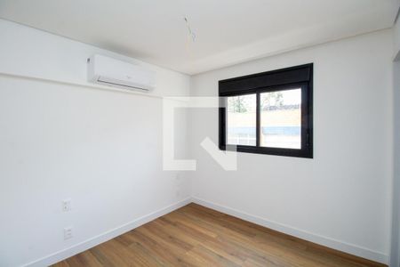 Suíte de apartamento à venda com 2 quartos, 127m² em Santo Antônio, Belo Horizonte