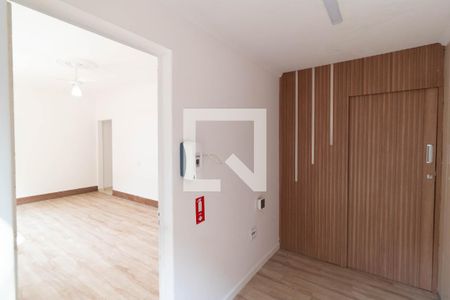 Hall de entrada de casa para alugar com 3 quartos, 200m² em Jardim Leonor, Campinas