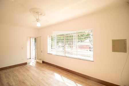 Sala de casa para alugar com 3 quartos, 200m² em Jardim Leonor, Campinas