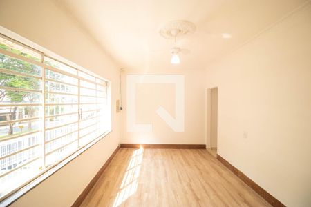 Sala de casa para alugar com 3 quartos, 200m² em Jardim Leonor, Campinas