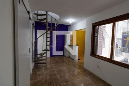 Sala de apartamento para alugar com 1 quarto, 100m² em Partenon, Porto Alegre