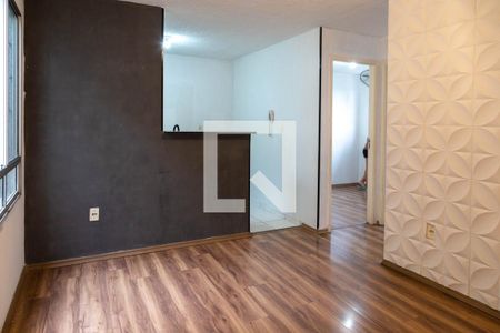 Sala de apartamento para alugar com 2 quartos, 40m² em Água Chata, Guarulhos