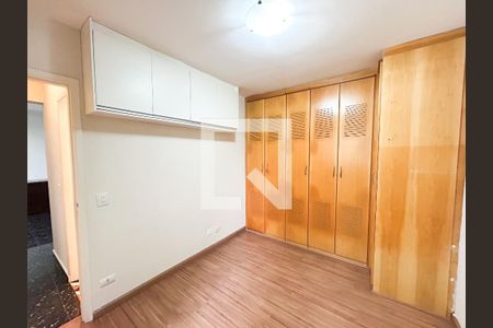 Quarto 1 de apartamento para alugar com 2 quartos, 64m² em Vila Isa, São Paulo