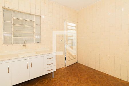 Cozinha de casa à venda com 1 quarto, 250m² em Vila Sabrina, São Paulo