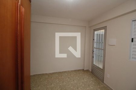 Quarto de casa de condomínio para alugar com 1 quarto, 88m² em Vila Antonina, São Paulo