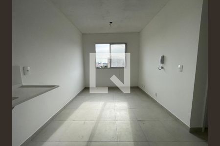 Sala de apartamento para alugar com 2 quartos, 32m² em Jardim Celeste, São Paulo