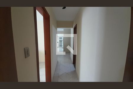 Corredor quartos de apartamento para alugar com 2 quartos, 95m² em Cidade Ocian, Praia Grande