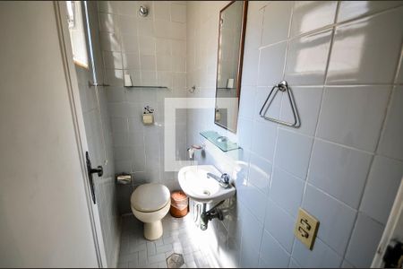 Lavabo de apartamento para alugar com 2 quartos, 96m² em Tijuca, Rio de Janeiro