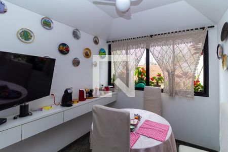 Sala de apartamento à venda com 4 quartos, 197m² em Jardim Avelino, São Paulo