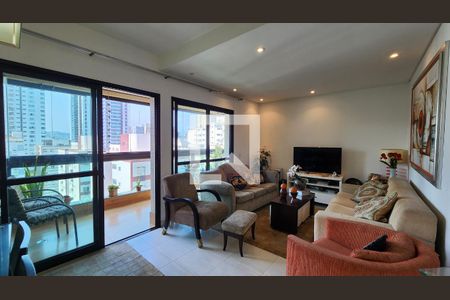 Sala de apartamento para alugar com 3 quartos, 110m² em Gonzaga, Santos