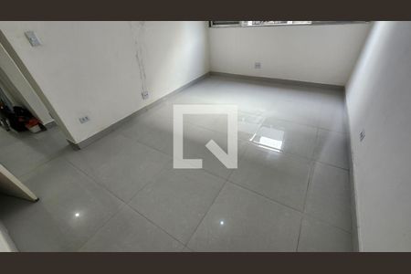 Sala de apartamento para alugar com 1 quarto, 50m² em Itararé, Santos