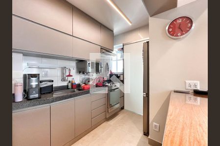 Cozinha de apartamento para alugar com 2 quartos, 75m² em Prado, Belo Horizonte