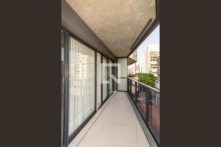 Varanda de kitnet/studio à venda com 1 quarto, 54m² em Vila Olímpia, São Paulo