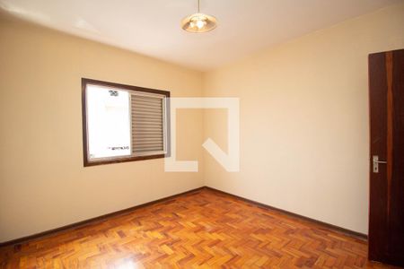 Quarto 1 de casa para alugar com 3 quartos, 100m² em Vila Picinin, São Paulo