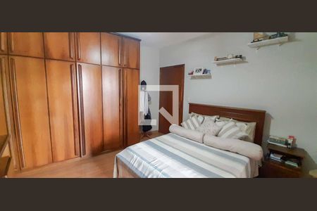 Suíte de casa à venda com 3 quartos, 199m² em Vila Campesina, Osasco