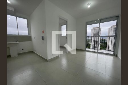 Sala de apartamento para alugar com 2 quartos, 37m² em Vila Gomes, São Paulo