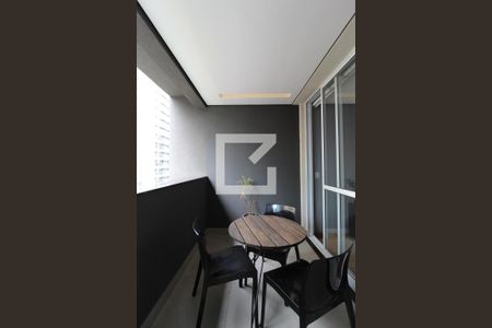 Varanda de kitnet/studio à venda com 1 quarto, 28m² em Vila Olímpia, São Paulo