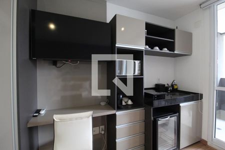 Sala/Cozinha de kitnet/studio à venda com 1 quarto, 28m² em Vila Olímpia, São Paulo