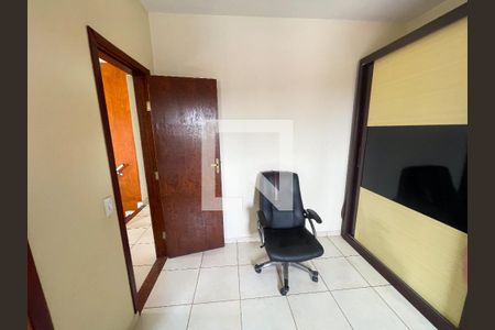 Quarto 2 - Suíte de casa à venda com 4 quartos, 360m² em Bandeirantes, Contagem