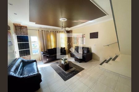 Sala de casa à venda com 4 quartos, 360m² em Bandeirantes, Contagem