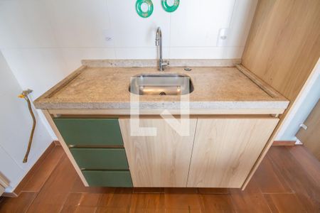 Sala e Cozinha de apartamento para alugar com 1 quarto, 38m² em Presidente Altino, Osasco