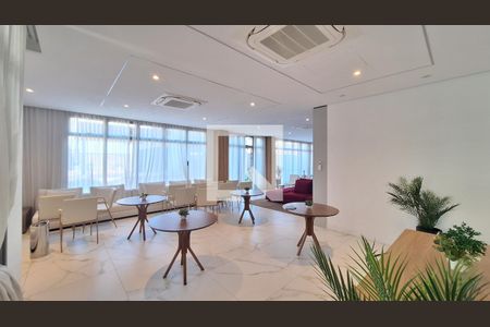 Apartamento à venda com 115m², 2 quartos e 2 vagas Apartamento à venda com 115m², 2 quartos e 2 vagasÁrea comum - Salão de festas