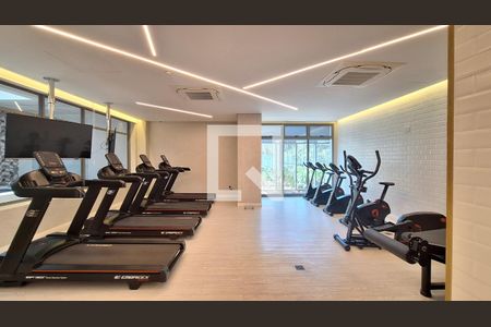 Apartamento à venda com 115m², 2 quartos e 2 vagas Apartamento à venda com 115m², 2 quartos e 2 vagasAcademia