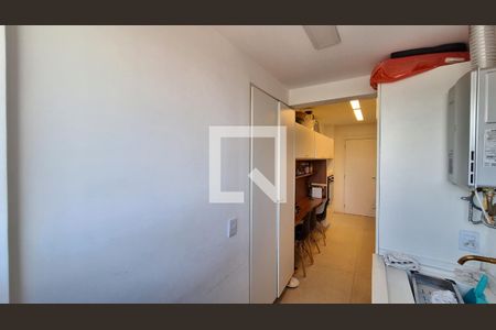Apartamento à venda com 115m², 2 quartos e 2 vagas Apartamento à venda com 115m², 2 quartos e 2 vagasCozinha e Área de Serviço