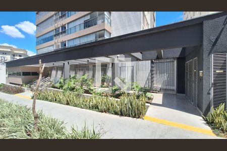 Apartamento à venda com 115m², 2 quartos e 2 vagas Apartamento à venda com 115m², 2 quartos e 2 vagasFachada