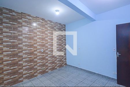 Quarto Suíte de casa para alugar com 2 quartos, 120m² em Jardim Industrial, São Bernardo do Campo