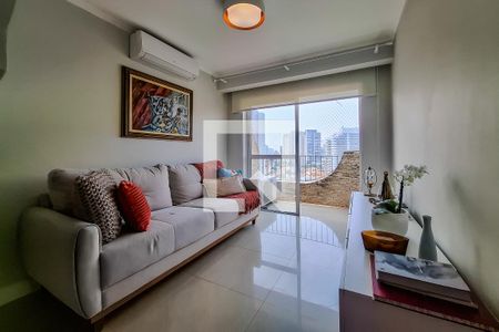 Sala de Estar de apartamento à venda com 3 quartos, 180m² em Vila Firmiano Pinto, São Paulo